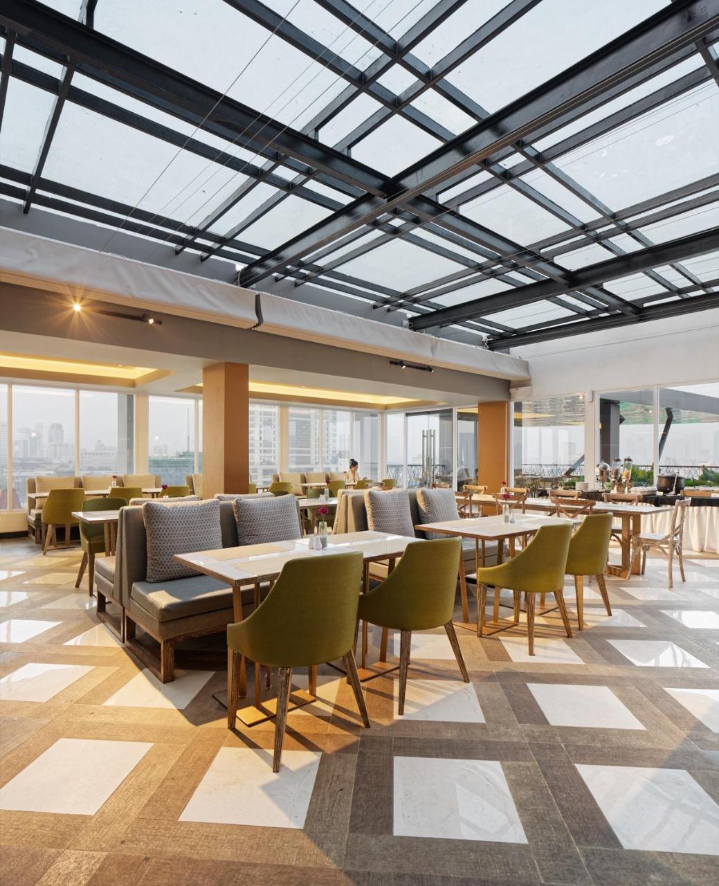 Hotel Maxone Platinum Hayam Wuruk Yakarta Exterior foto