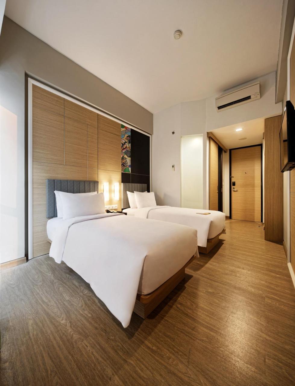 Hotel Maxone Platinum Hayam Wuruk Yakarta Exterior foto