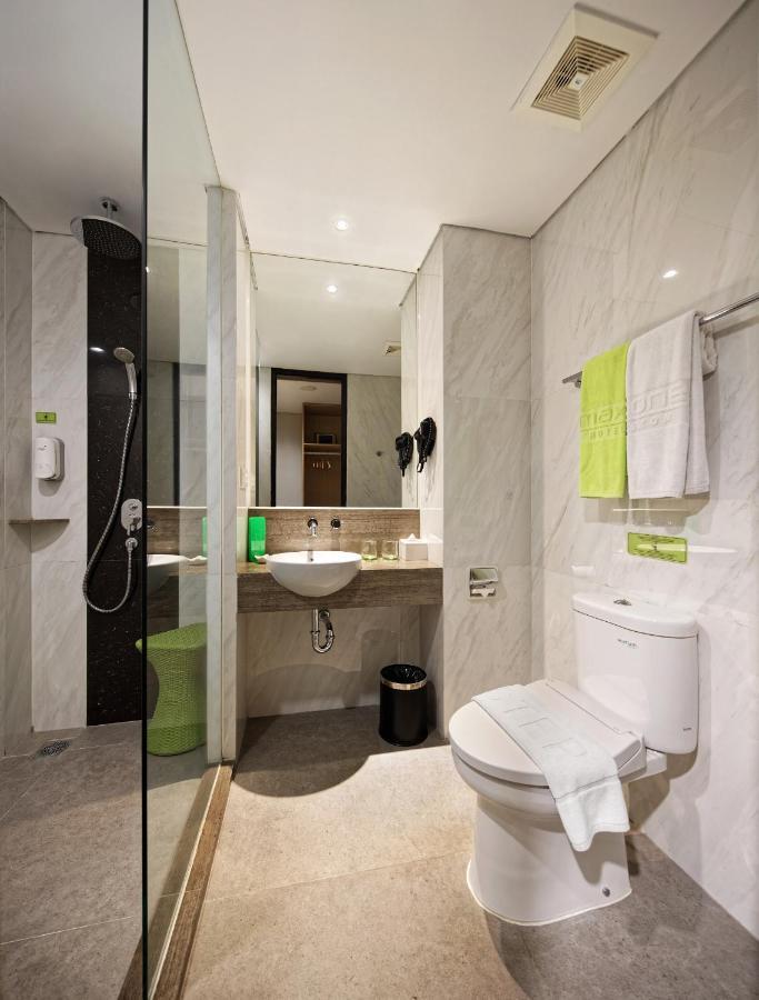Hotel Maxone Platinum Hayam Wuruk Yakarta Exterior foto